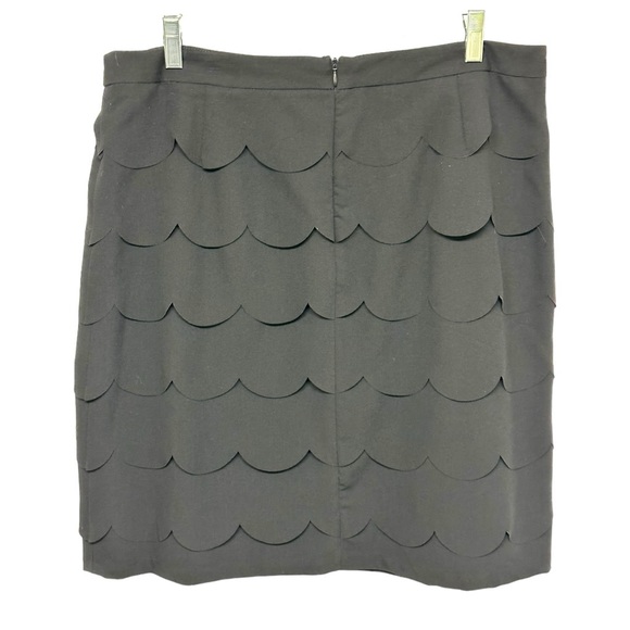 328 - CLEO SCALLOPED LOOK BLACK LINED SKIRT - Picture 9 of 12